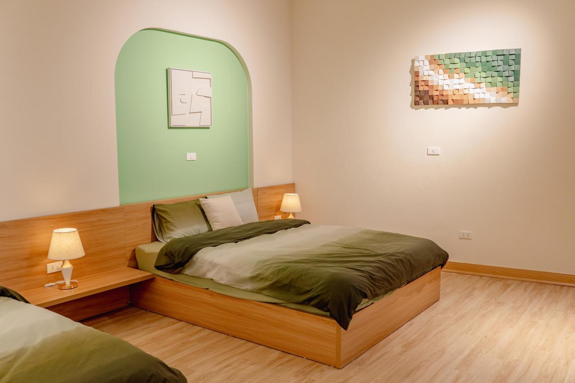 Modern Design At Old Quarter Aparthotel