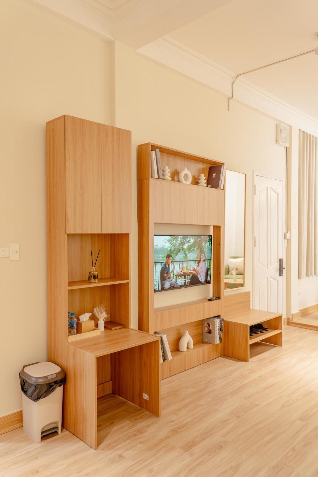 Khách sạn hẻo lánh Modern Design At Old Quarter Hà Nội