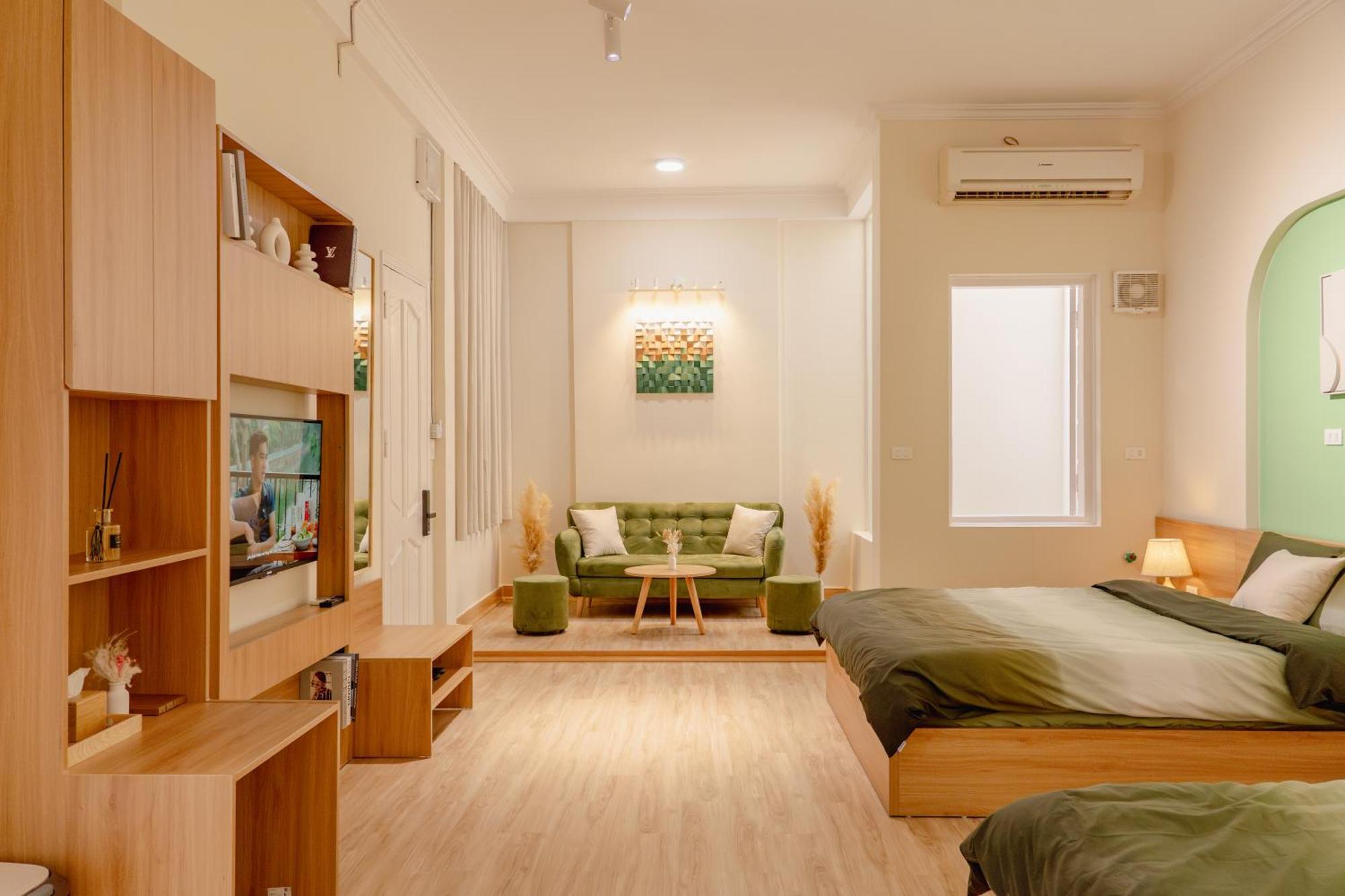 Khách sạn hẻo lánh Modern Design At Old Quarter Hà Nội